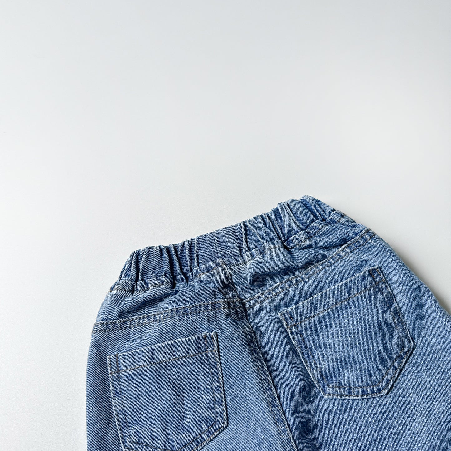 [PRE-ORDER] Casual cropped jeans