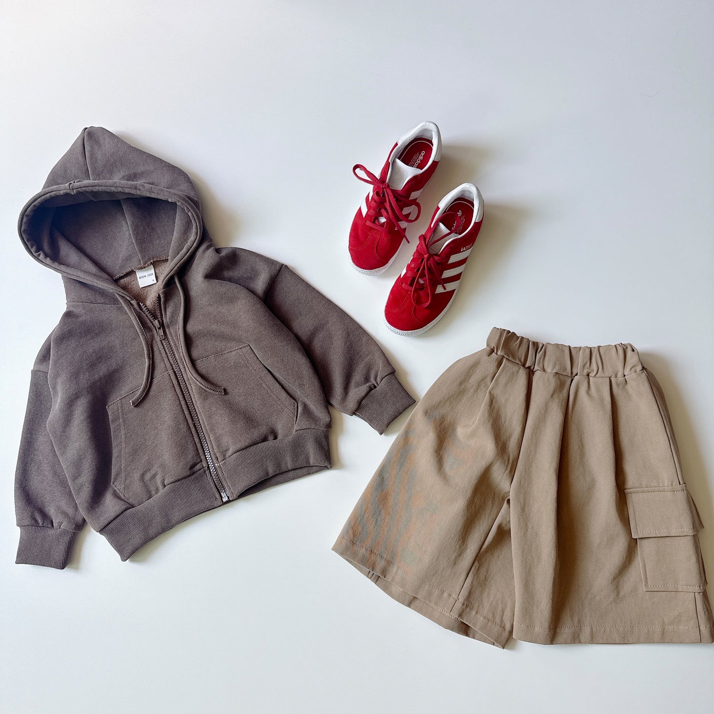 [PRE-ORDER] Mid-calf cargo pants