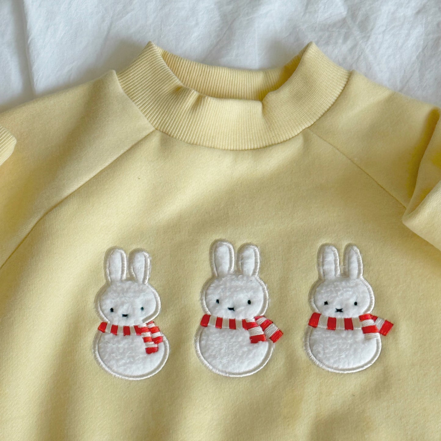 [PRE-ORDER] Snowman Raglan Sweatshirt