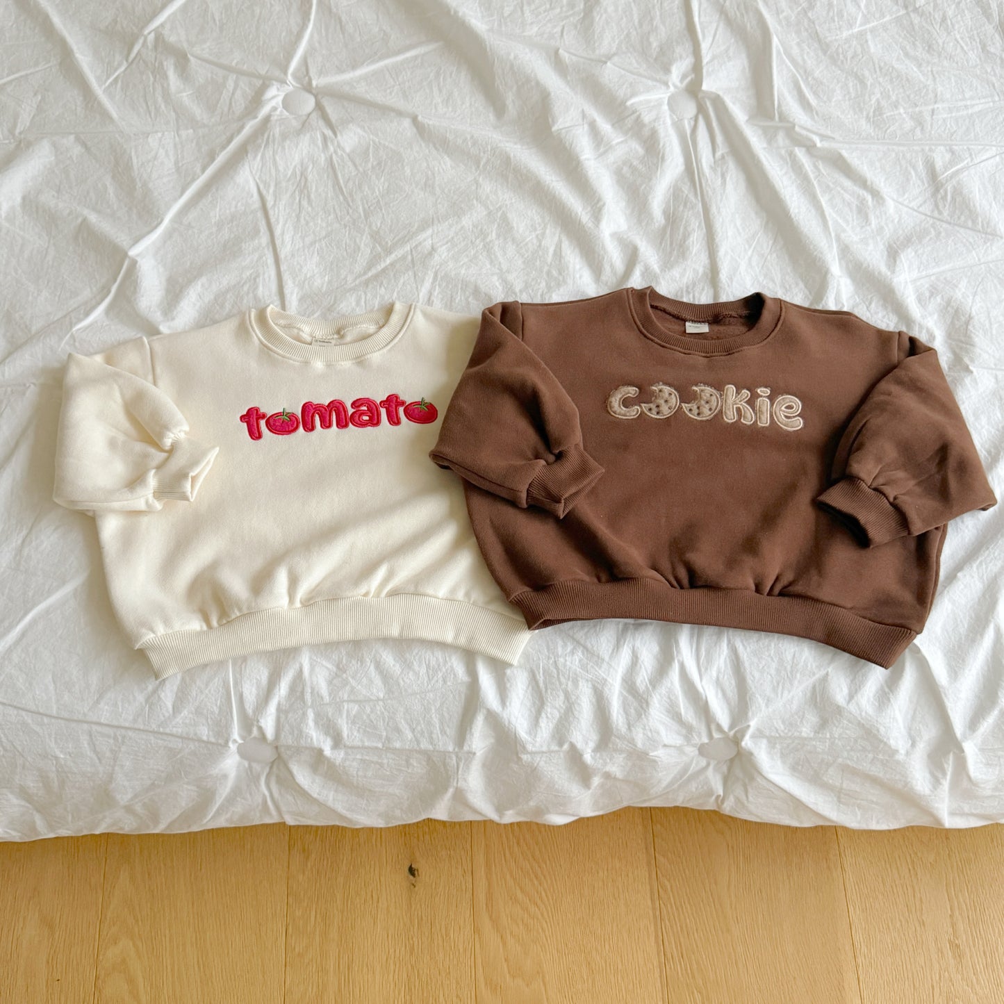 [PRE-ORDER] Yummy Sweatshirt