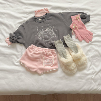 [PRE-ORDER] Gift Box Sweatshirt