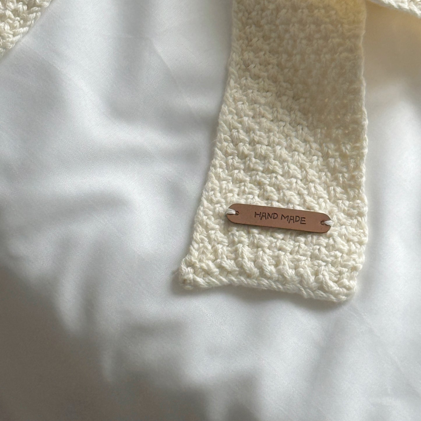 [PRE-ORDER] Handmade Knit Hoodie Muffler