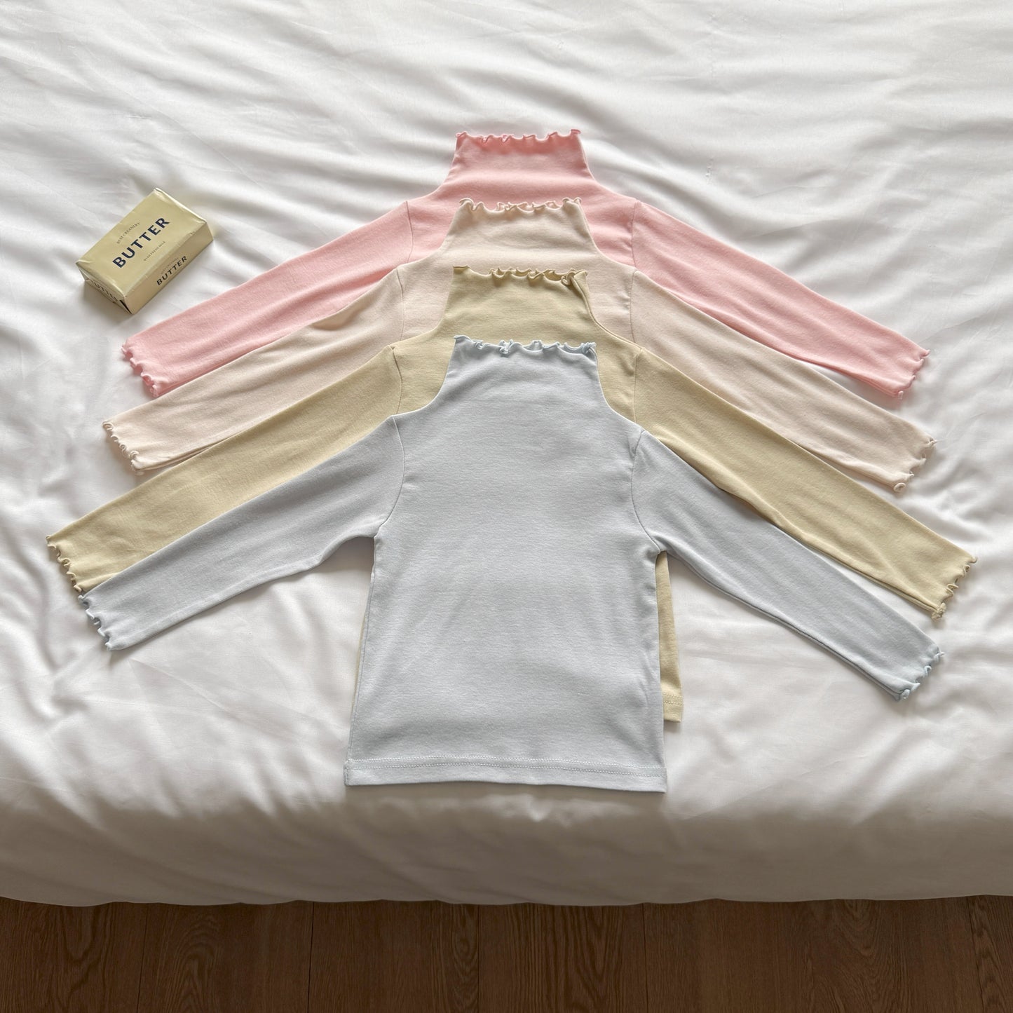 [PRE-ORDER] Soft Inner Turtle Tee