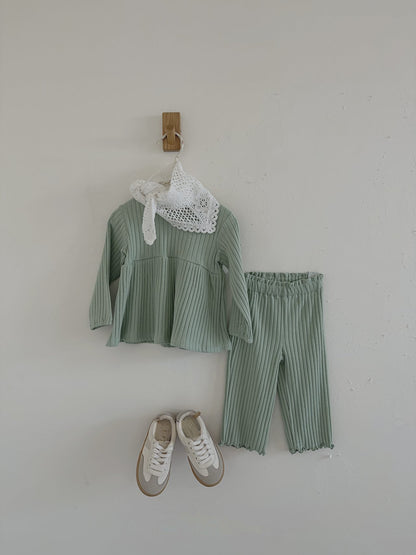 [PRE-ORDER] Mood Ribbed Blouse