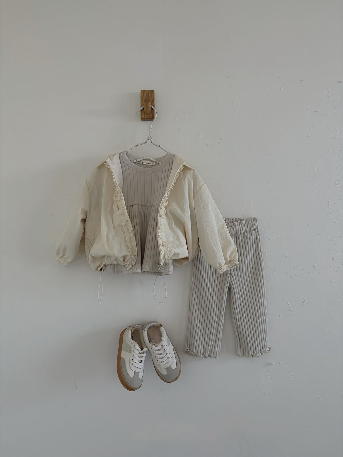 [PRE-ORDER] Mood Ribbed Blouse