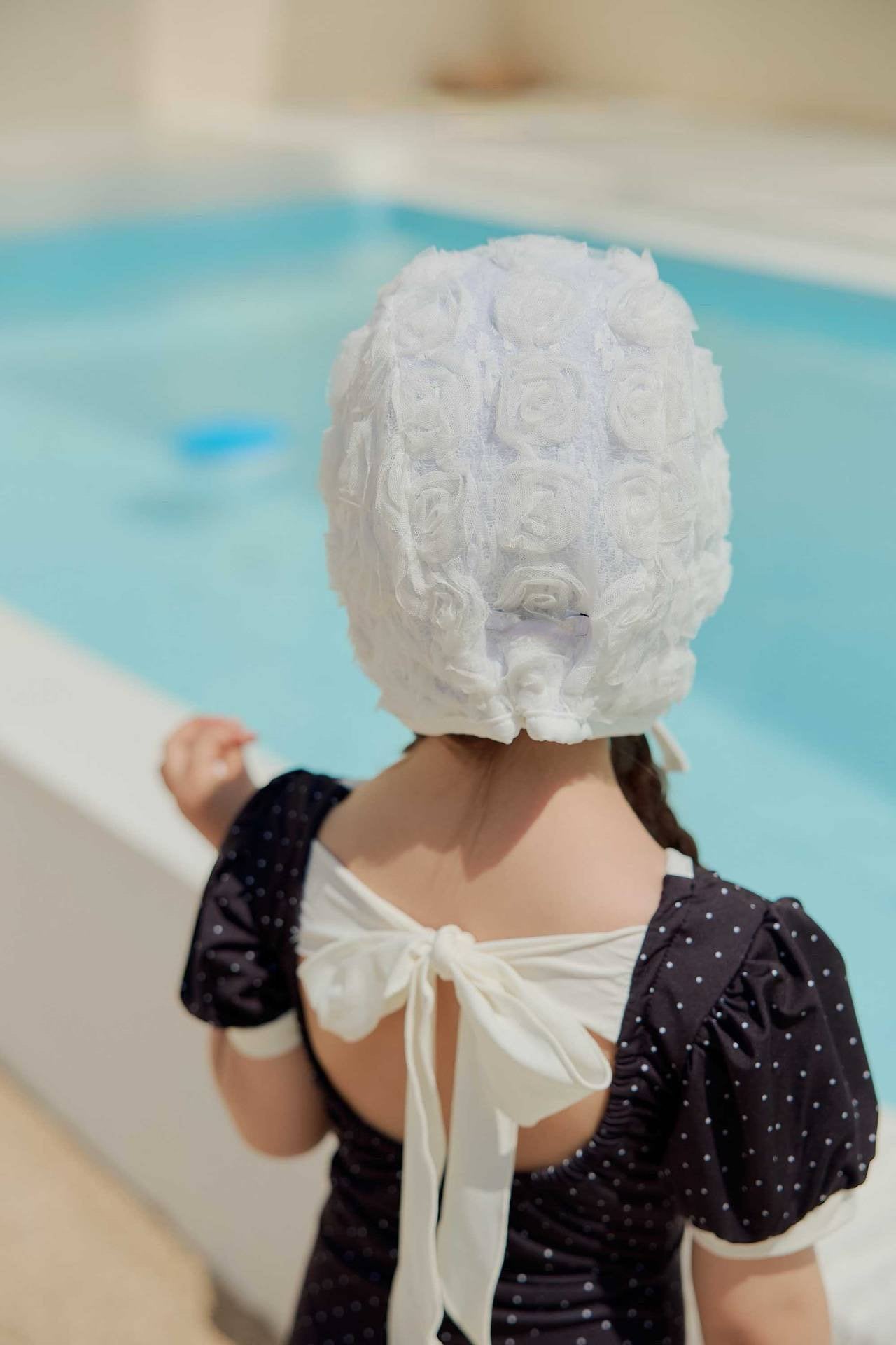 [PRE-ORDER] Rose lace swim hat