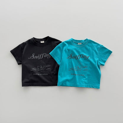 [PRE-ORDER] Sniffing T-shirt