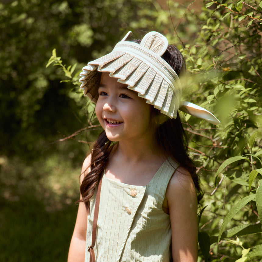 [PRE-ORDER] Lorna Murray bear sun visor