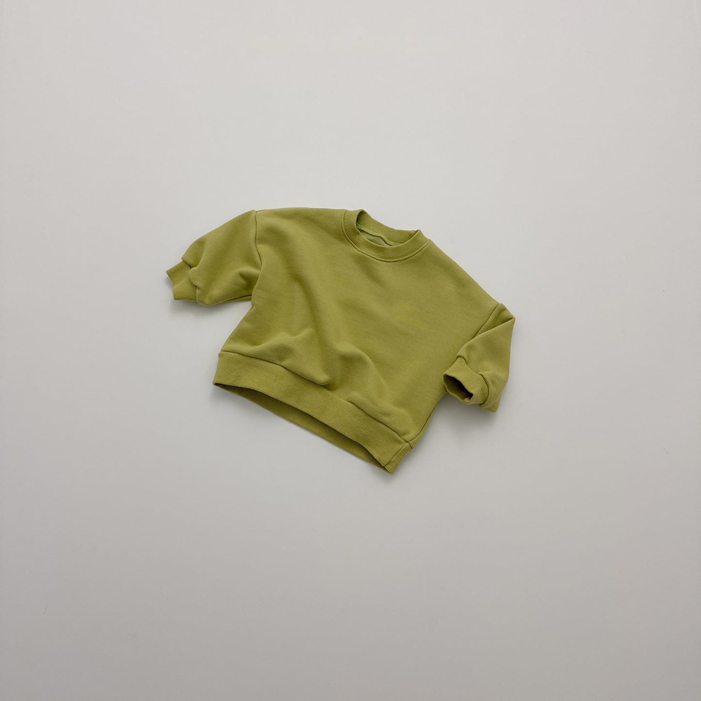 [PRE-ORDER] Snug Sweatshirt