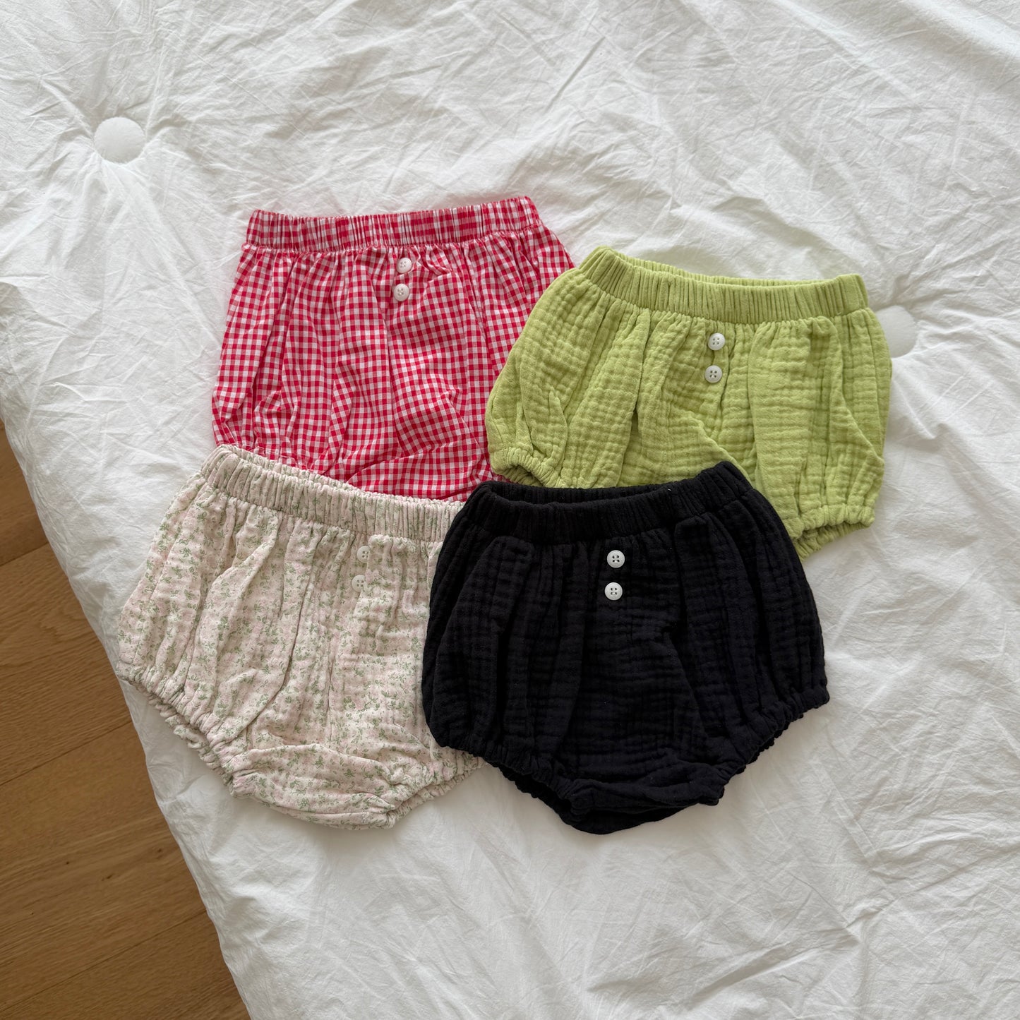 [PRE-ORDER] Bebe Kongkong Button Bloomer