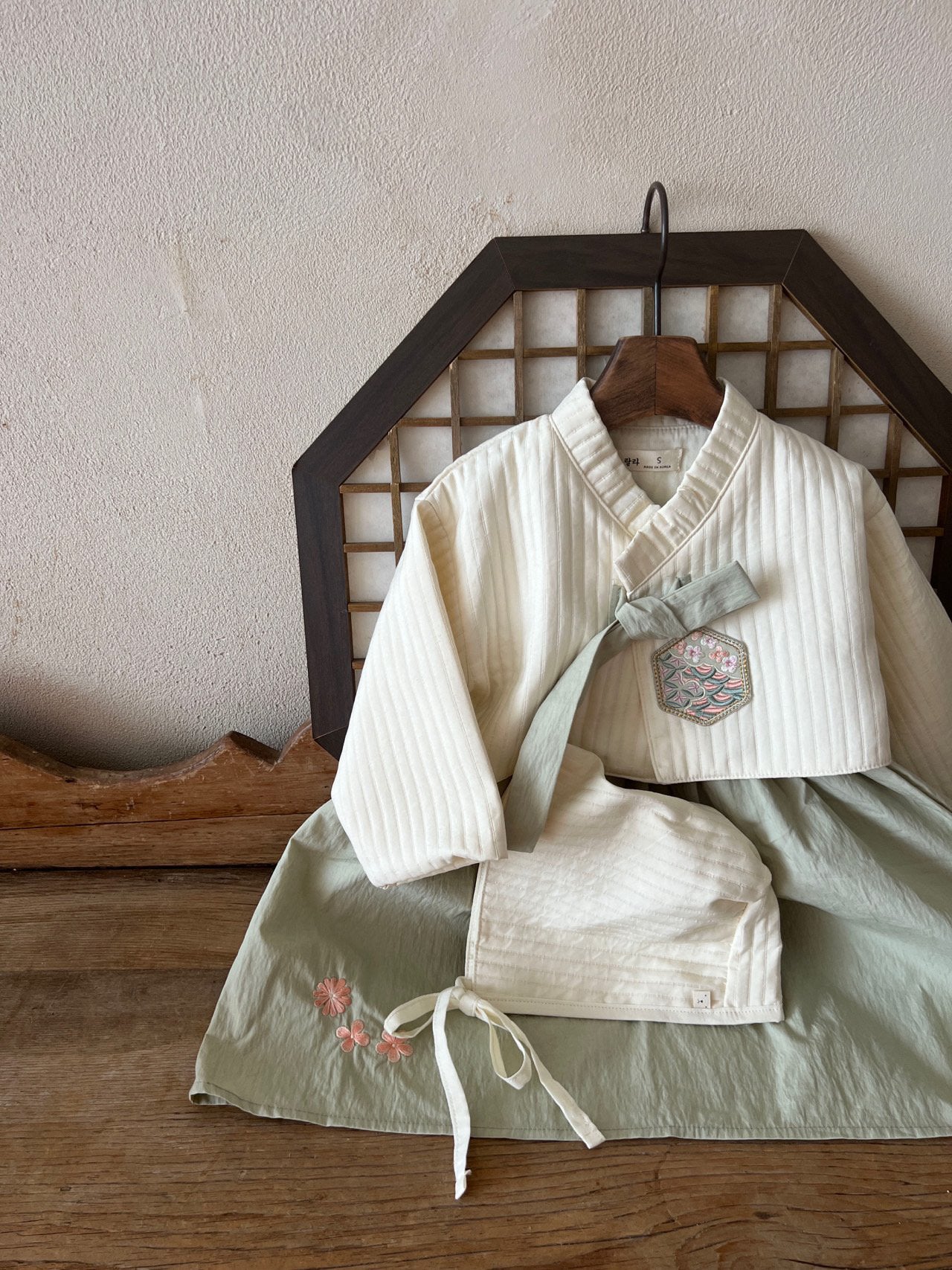 The hanbok set [S,L,XL]