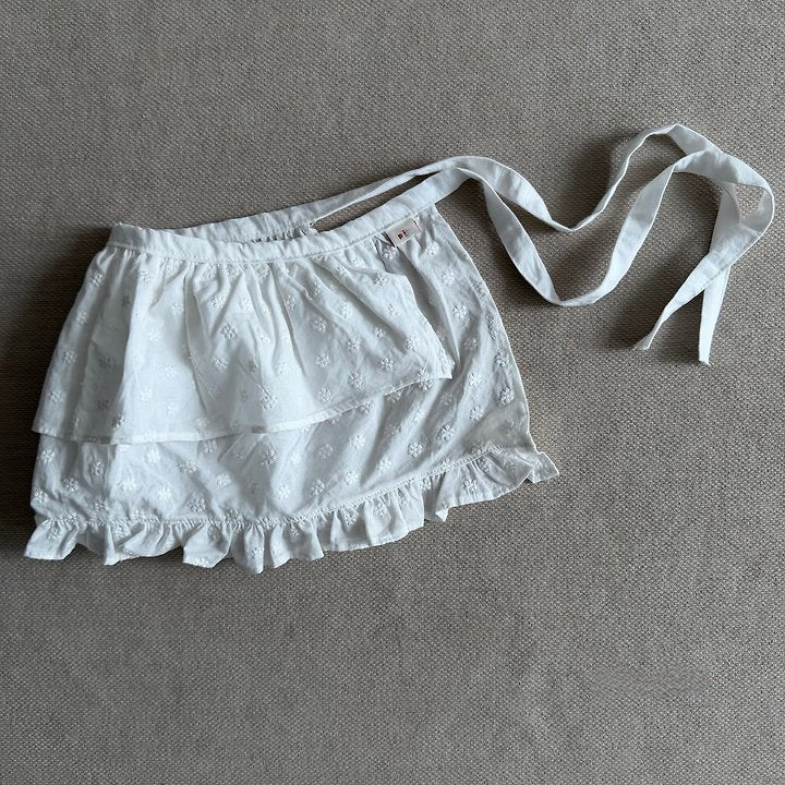 [PRE-ORDER] Baby's Breath Apron