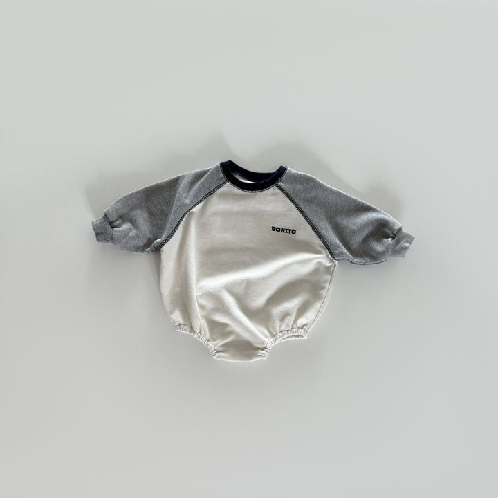 [PRE-ORDER] Color-block raglan onesie