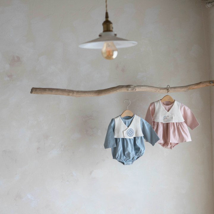 [PRE-ORDER] Som baby hanbok romper