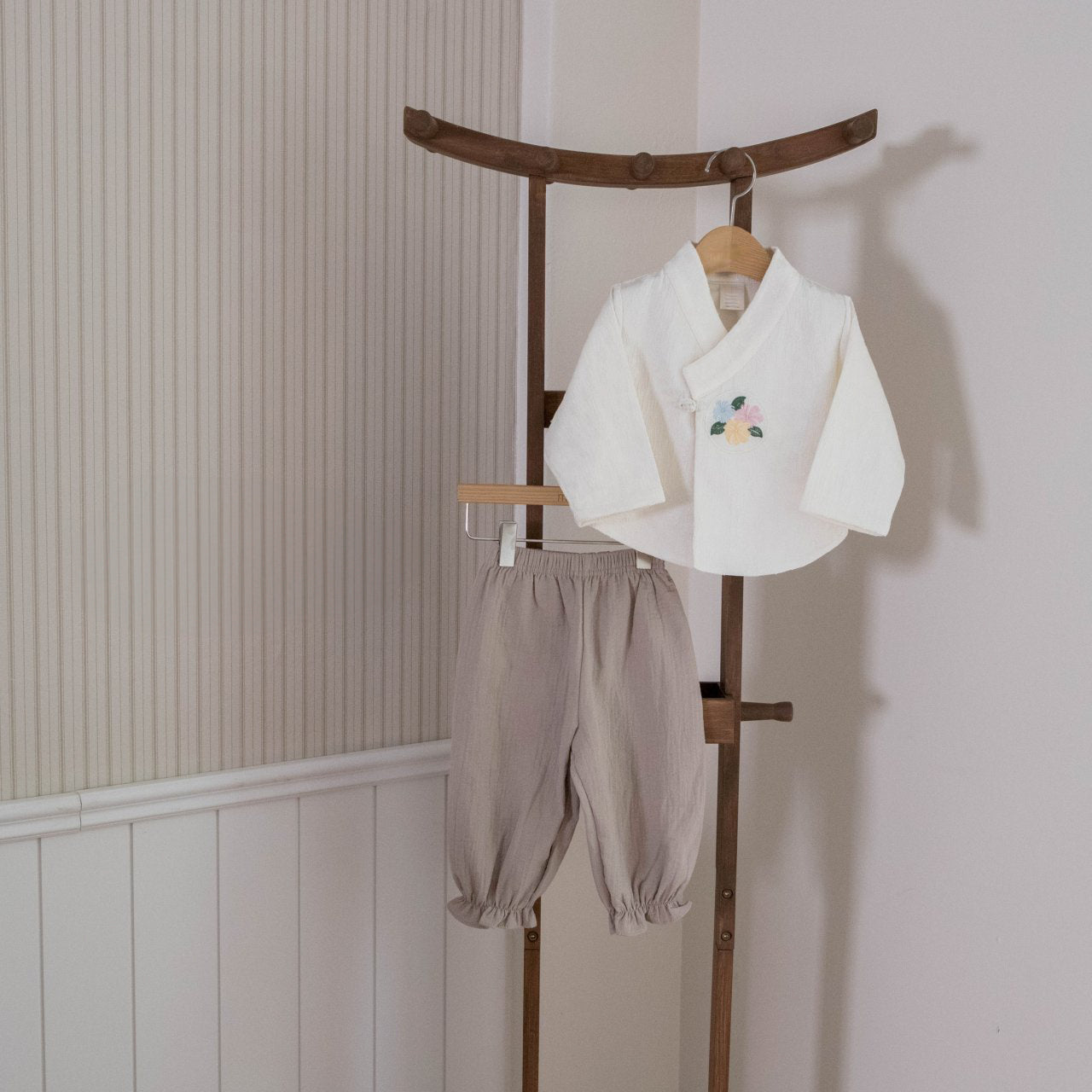 [PRE-ORDER] Ara hanbok pants set