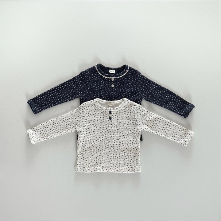 [PRE-ORDER] Flower waffle lace tee