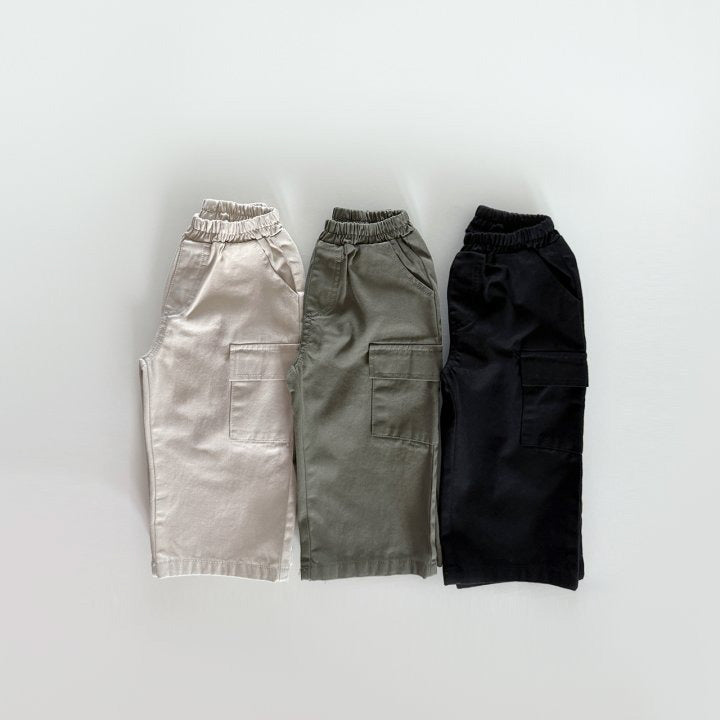 [PRE-ORDER] Straight-leg cargo pants