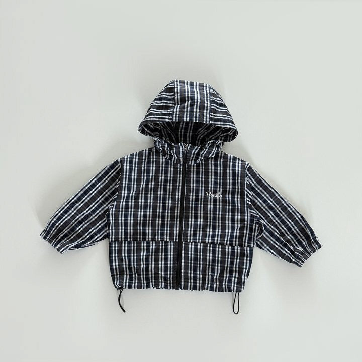 [PRE-ORDER] Hooded windbreaker jacket
