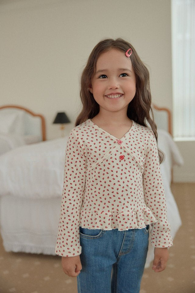 [PRE-ORDER] Mini Strawberry Long Sleeve Tee