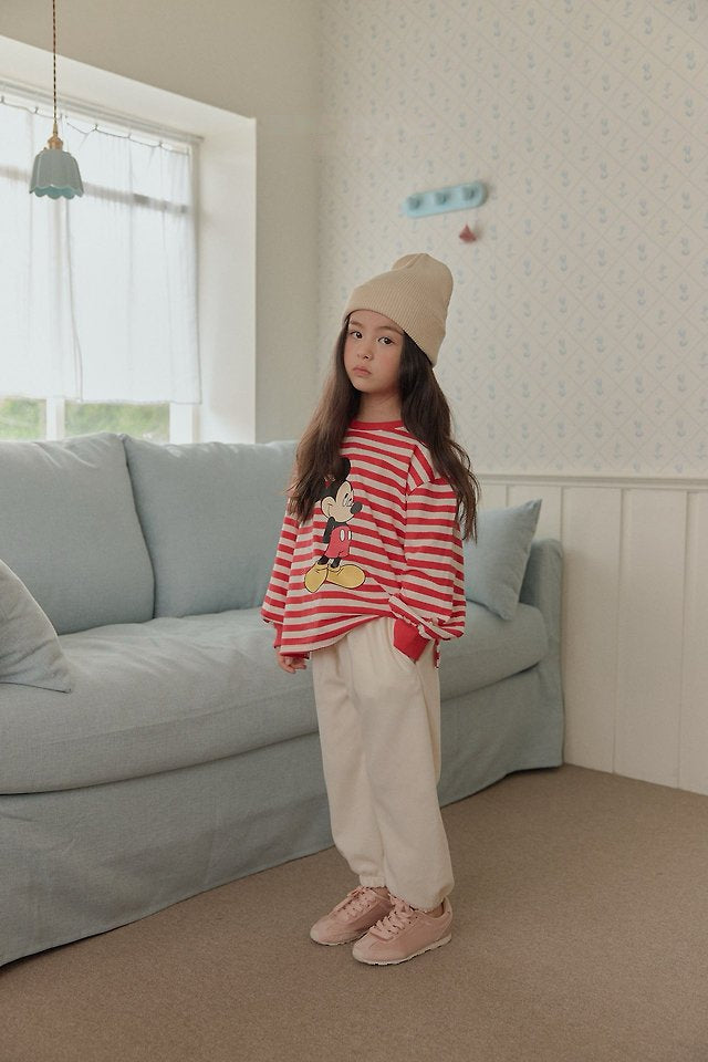 [PRE-ORDER] Miki Friend Sweatshirt