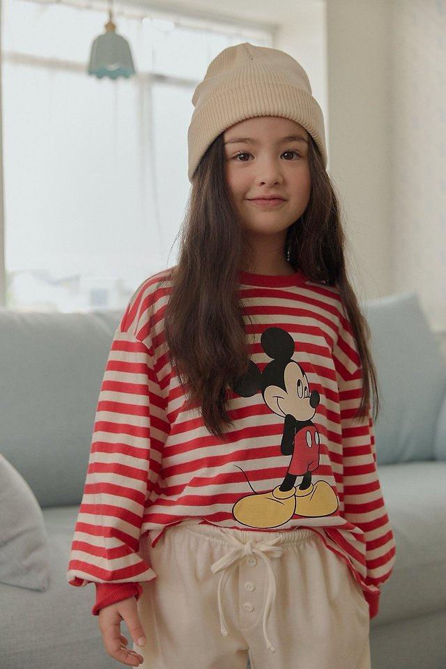 [PRE-ORDER] Miki Friend Sweatshirt