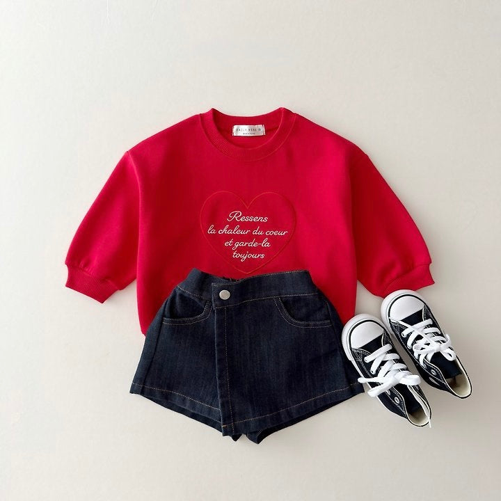 [PRE-ORDER] Heart Embroidered Sweatshirt