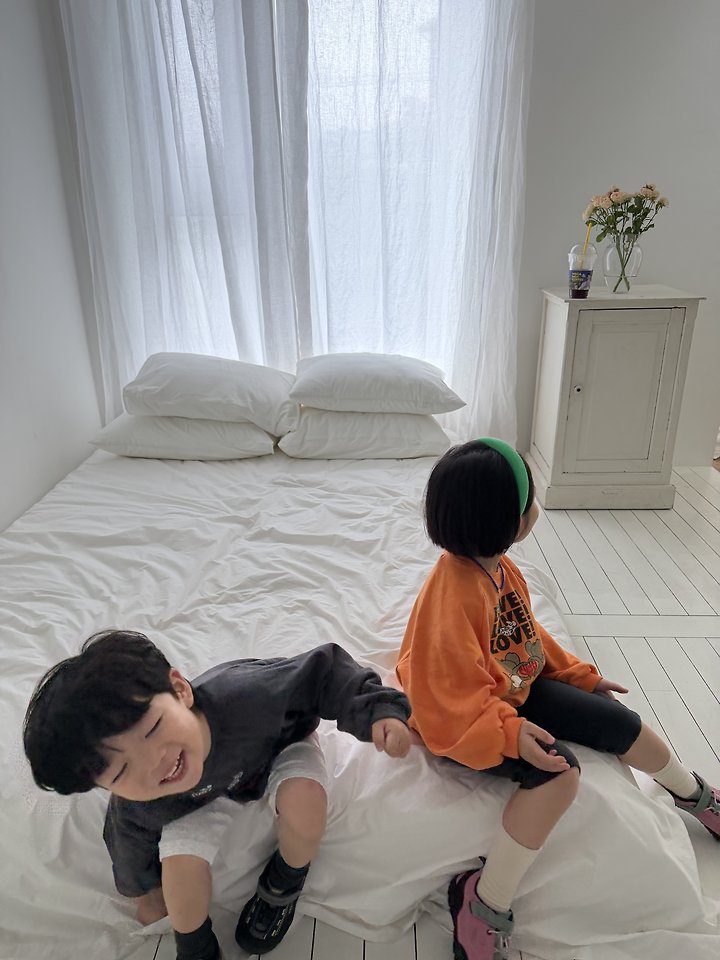 [PRE-ORDER] Young Creator Crew Capri Pants