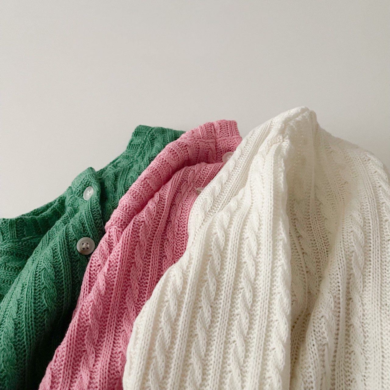 Spring Twist Cardigan [Ivory, Pink]