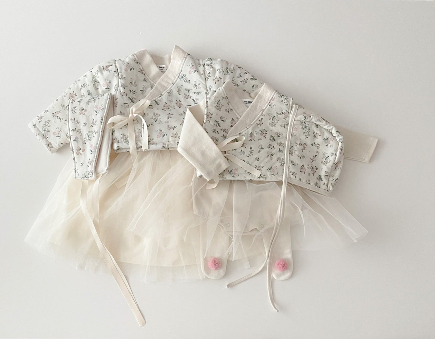 Winter flower hanbok [size S]