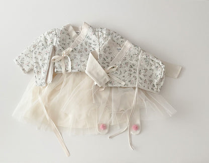 Winter flower hanbok [size S]