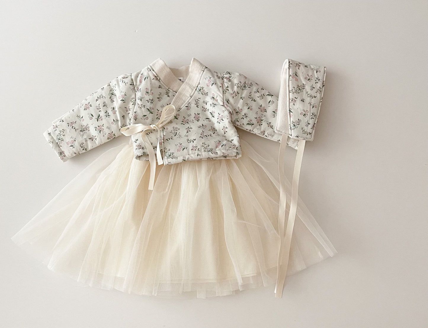 Winter flower hanbok [size S]