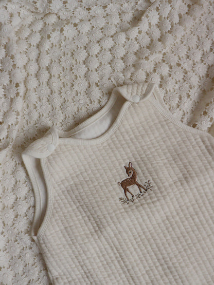 [PRE-ORDER] Deer Sleeping Vest