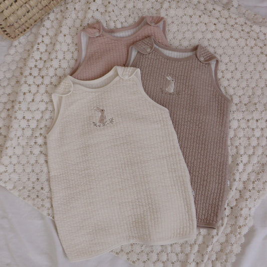 [PRE-ORDER] Rabbit Sleeping Vest