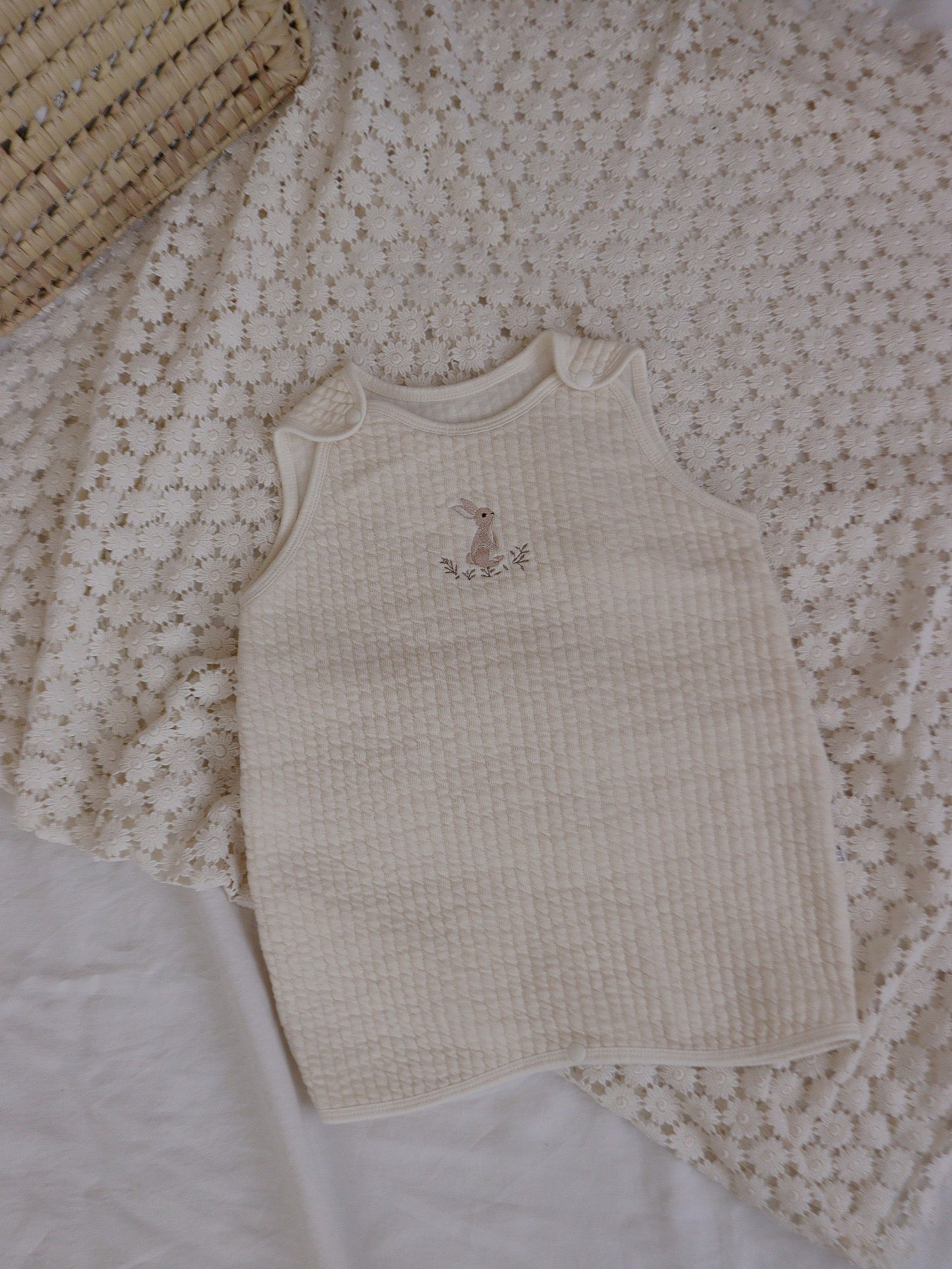 [PRE-ORDER] Rabbit Sleeping Vest