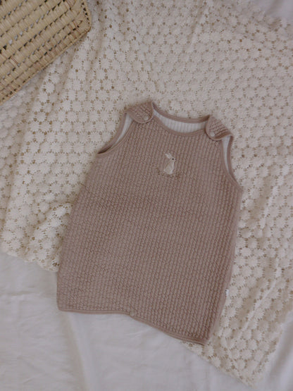 [PRE-ORDER] Rabbit Sleeping Vest