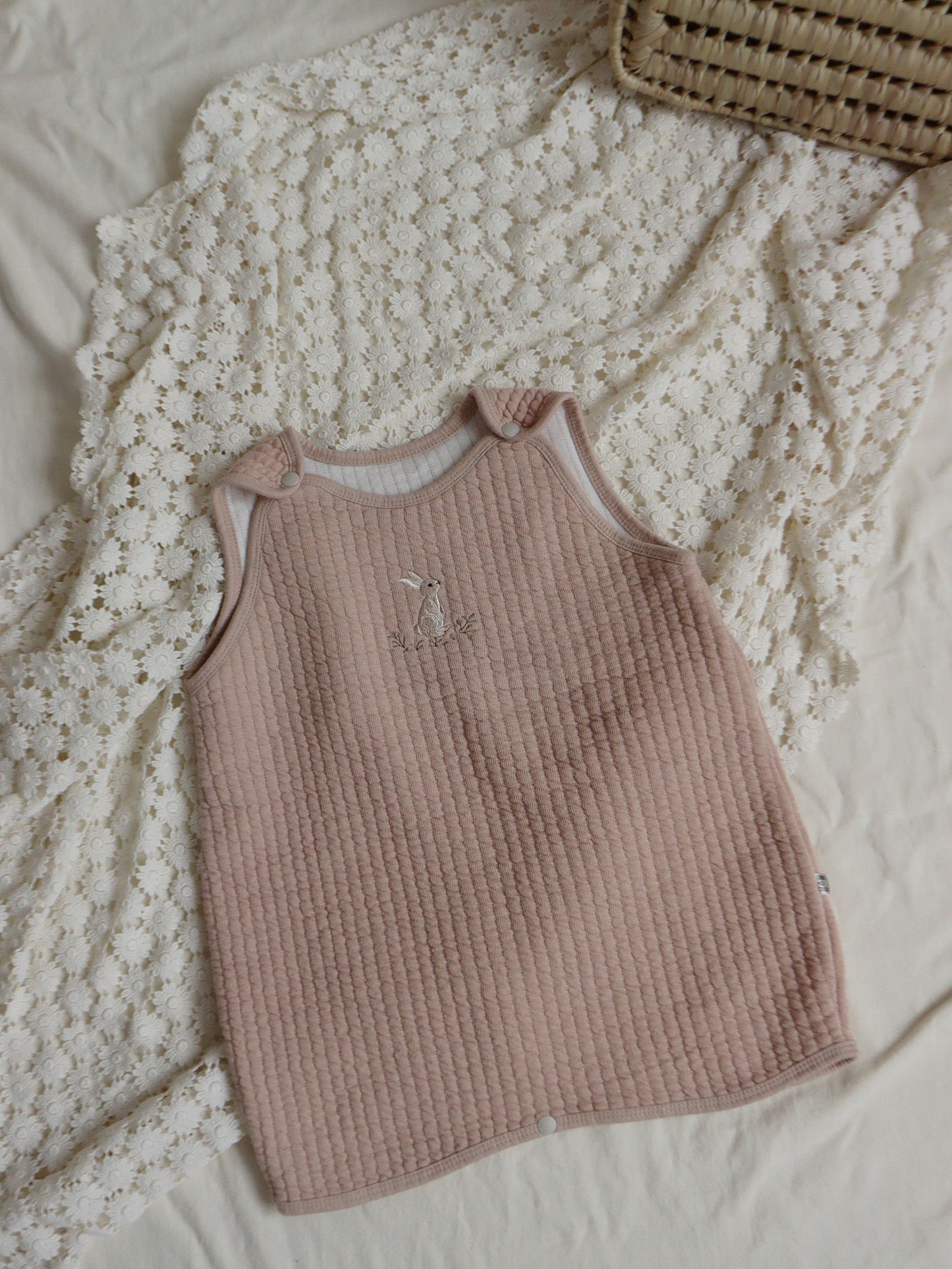 [PRE-ORDER] Rabbit Sleeping Vest