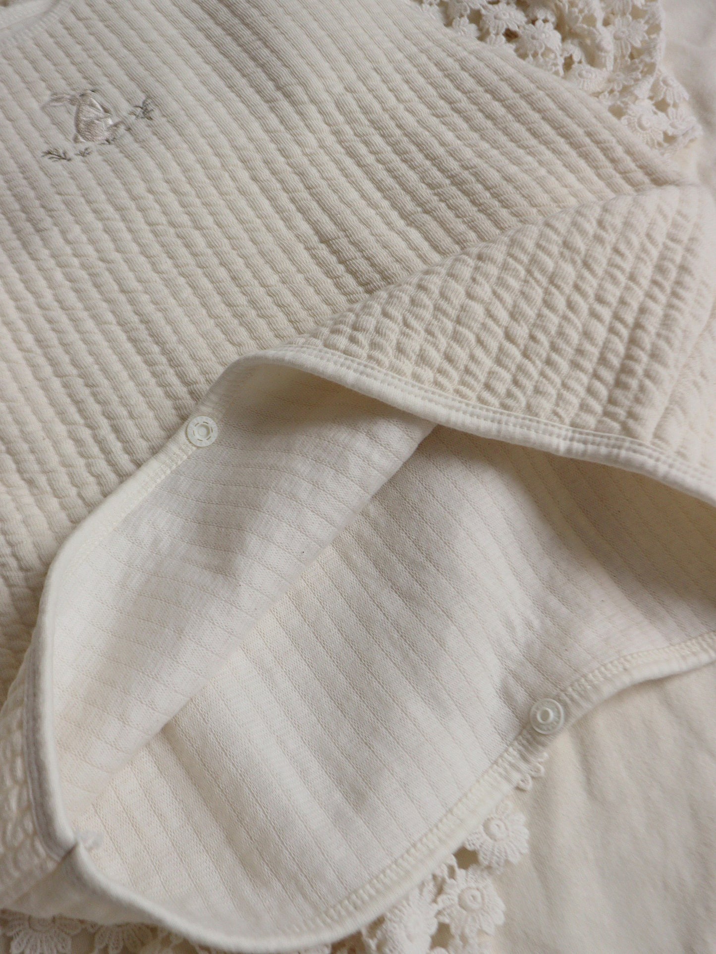 [PRE-ORDER] Rabbit Sleeping Vest