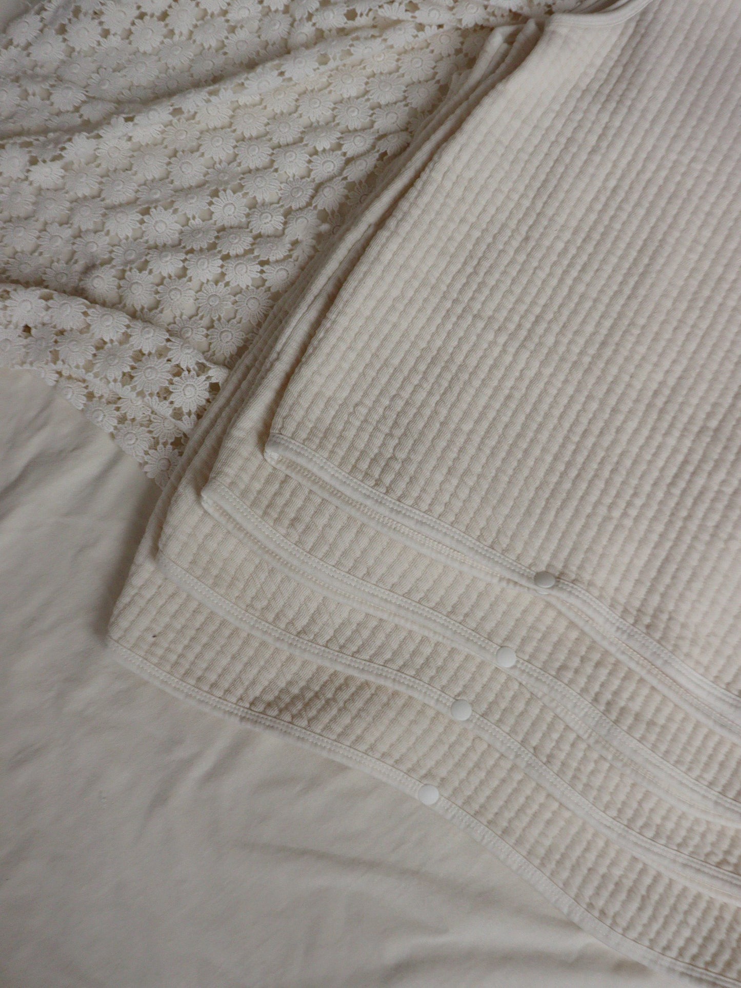[PRE-ORDER] Rabbit Sleeping Vest