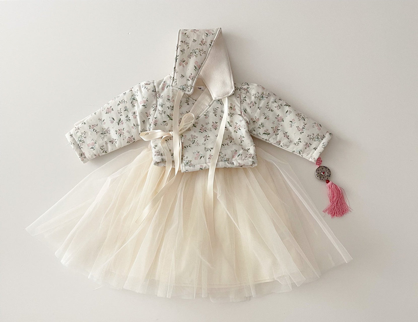 Winter flower hanbok [size S]