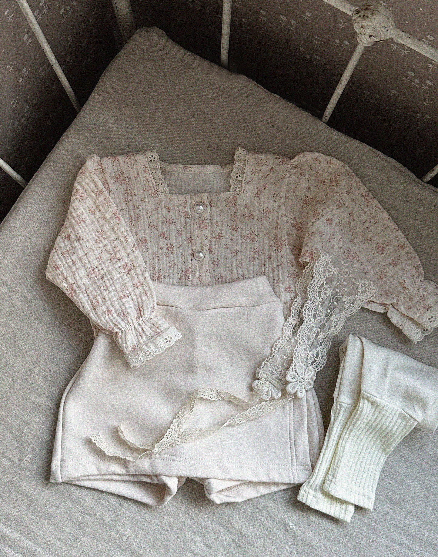 Leila Blouse [S,M,L]